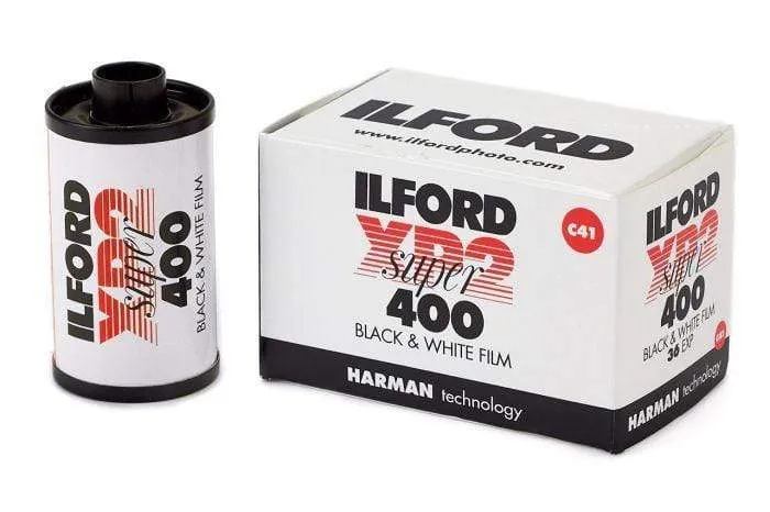 XP2 Super 400, 35mm, 36 Exposures, Black and White Film (Single Roll)